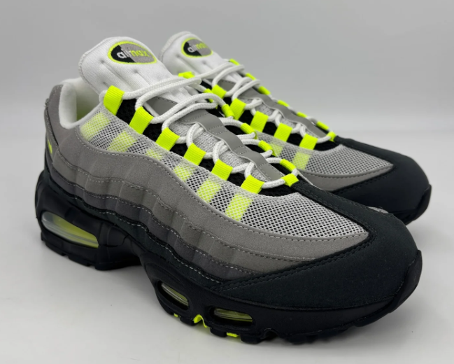 Nike Air Max 95 OG 'Neon' 2026 Sneaker – Black/Neon Yellow/Cool Grey (HM4740-001)